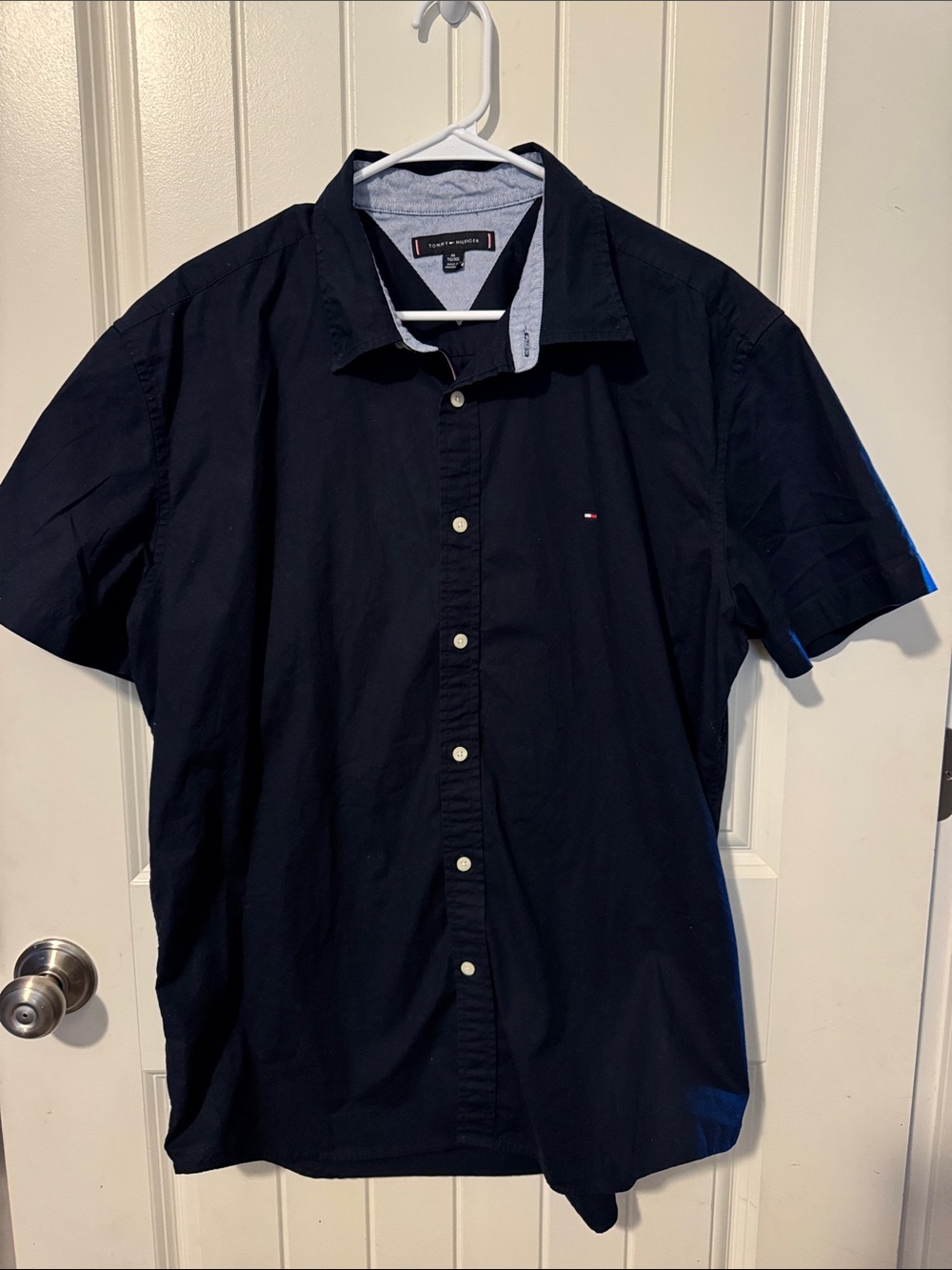 Tommy Hilfiger Navy Short-Sleeve Button-Down Shirt with Contrast Collar